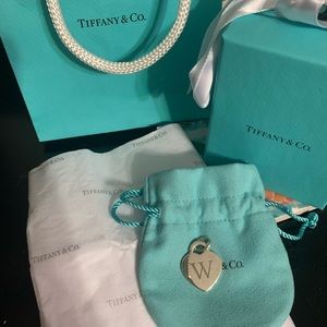 Initial “W” Tiffany pendant